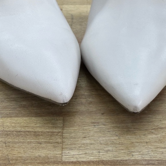 Elegant White Women's Boots Marc Fisher sz 10m - Picture 6 of 11